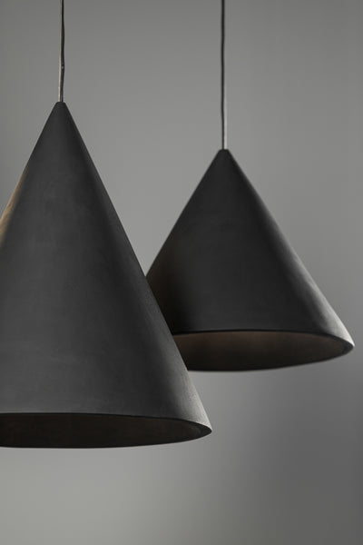 Lampa suspendată PEAK finisaj fin