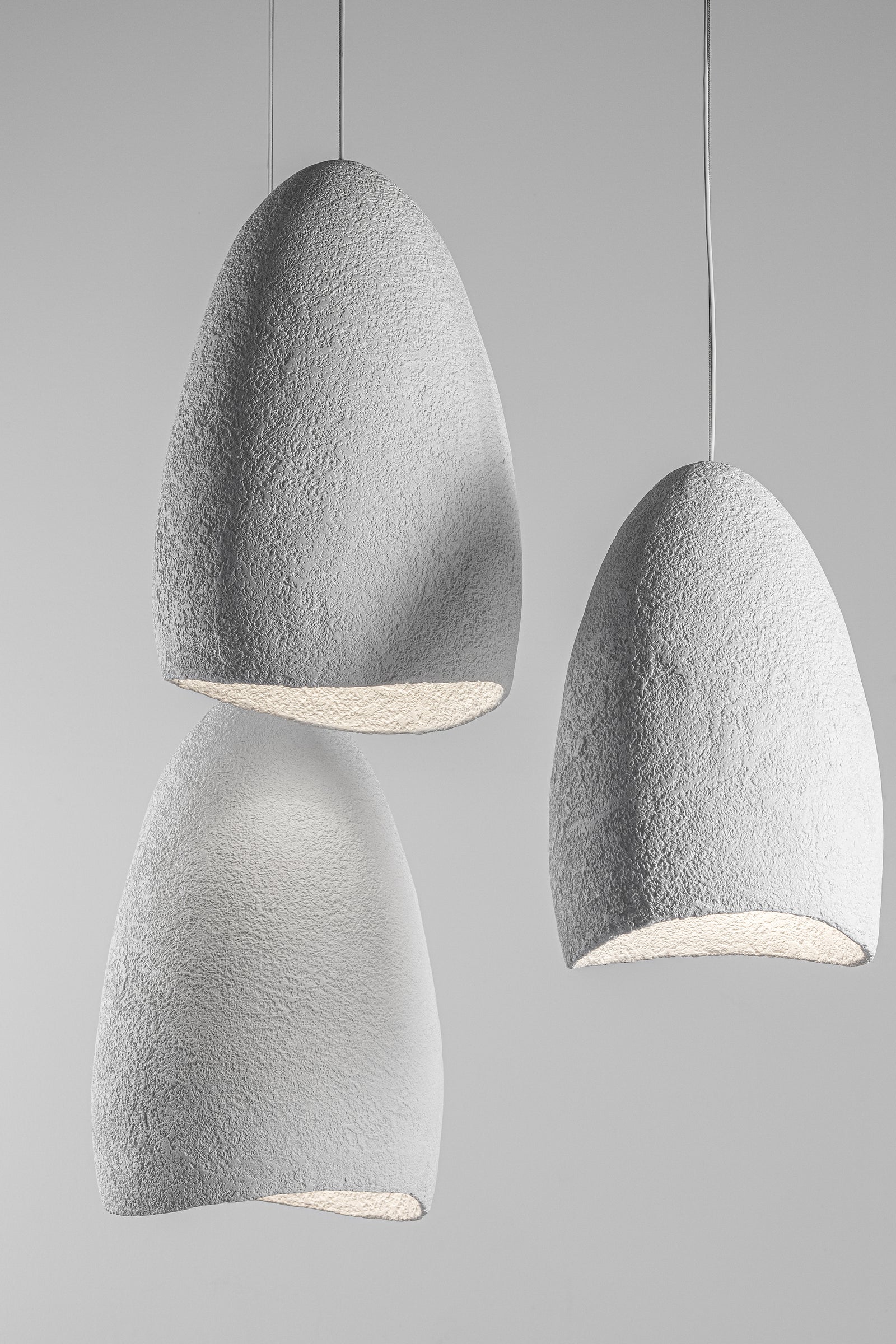 COCOON suspended lamp textured finish