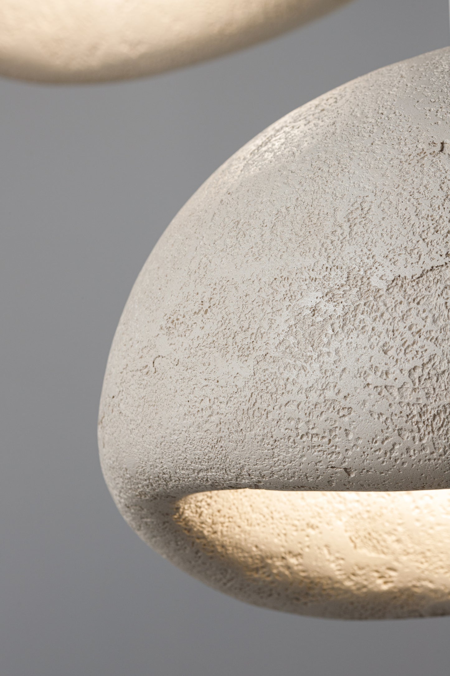 DUGON pendant lamp with textured finish