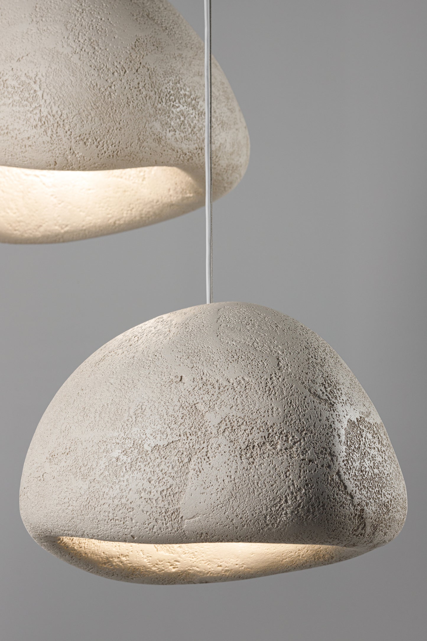DUGON pendant lamp with textured finish