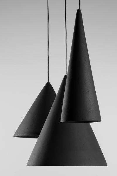Lampa suspendată PEAK finisaj fin