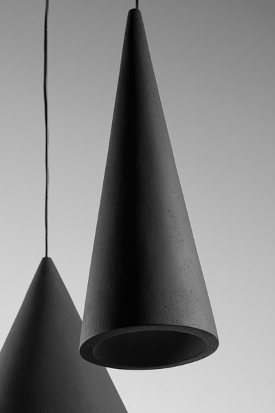 Lampa suspendată PEAK finisaj fin