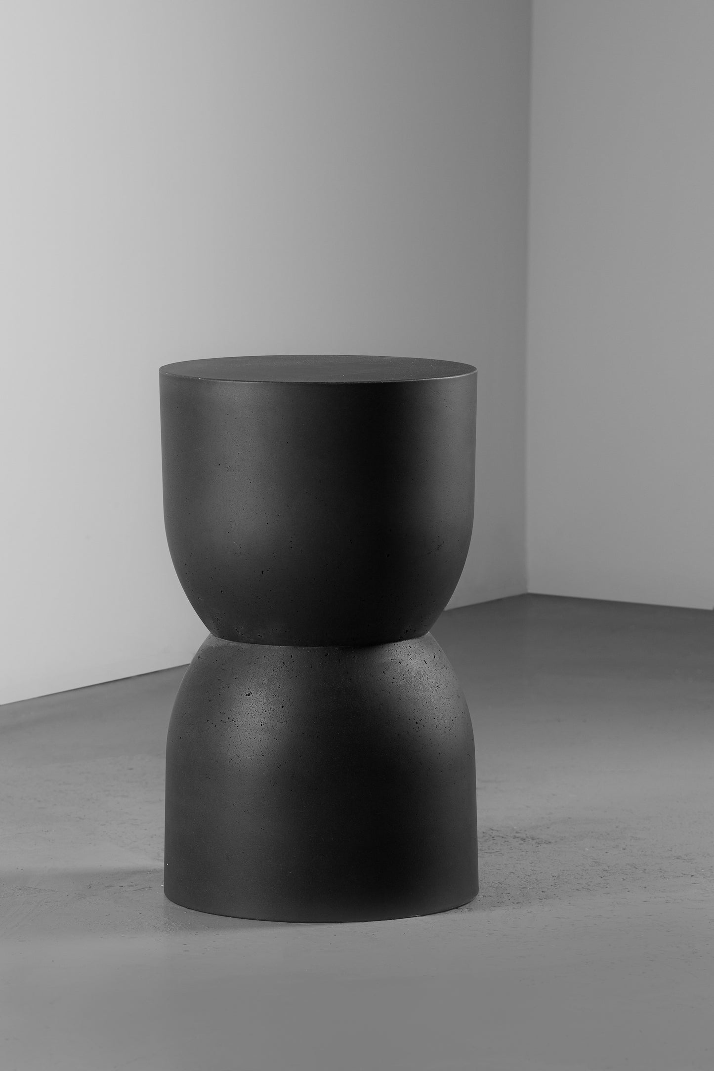 Masă de cafea FEBA colorat in masa