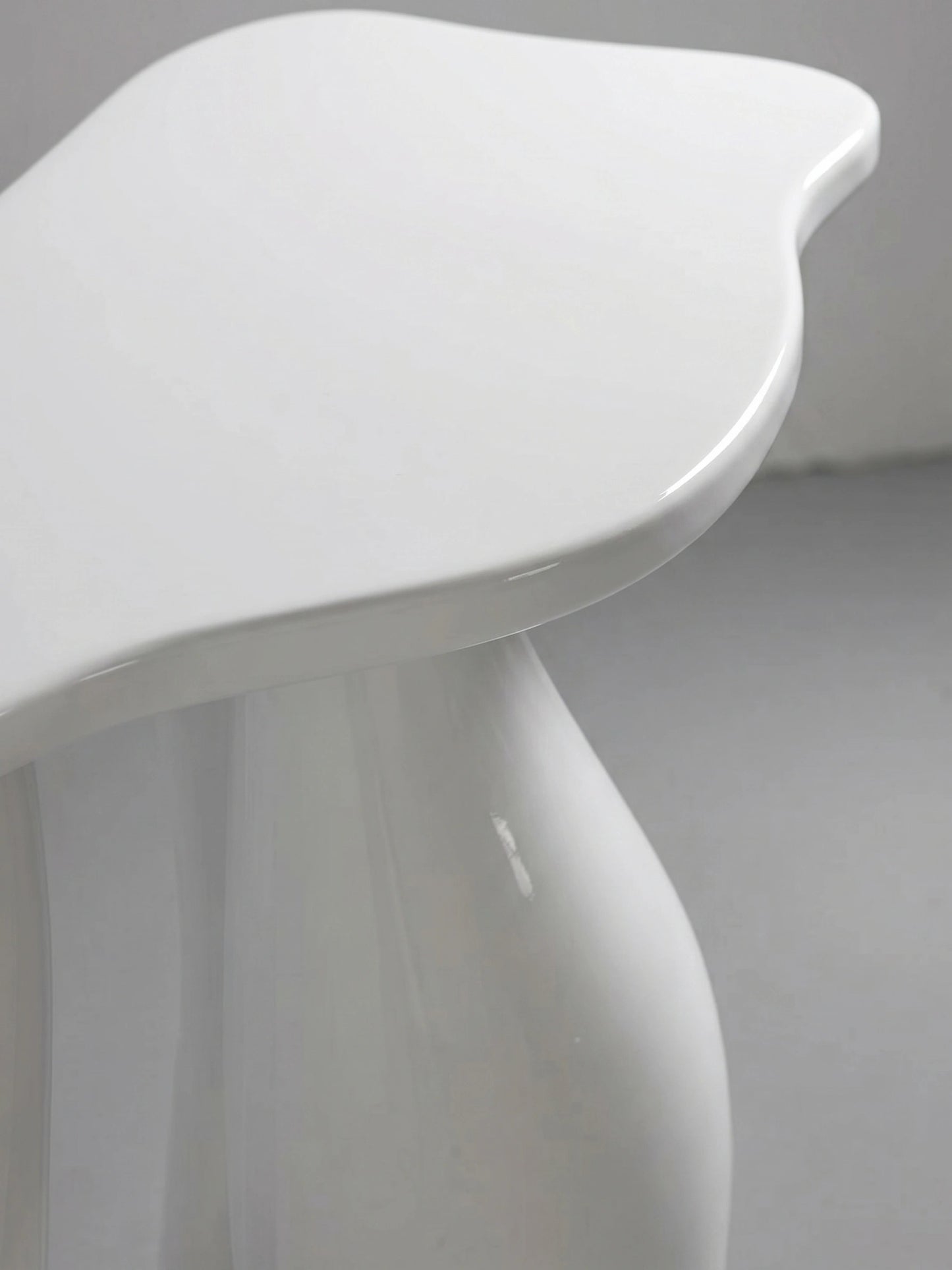 INFINITY Console fine finish